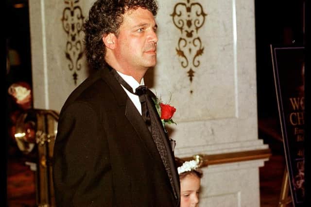 Don Everly arrives at the wedding of his brother Phil in Las Vegas in 1999 (Photo: DAN CALLISTER Online USA inc)
