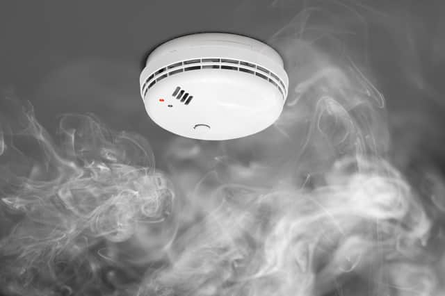 Smoke alarms UK: what are your requirements as a tenant or homeowner? 