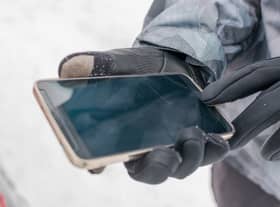 Best touchscreen gloves to keep hands warm and use your phone easily