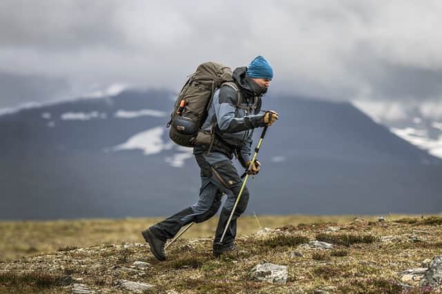 <p>Best men’s thermals for hiking</p>