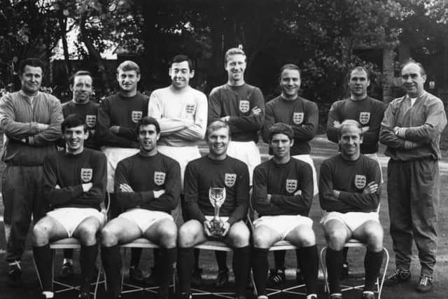 The 1966 England World Cup winning squad with Hunt standing third from the left in the back row 
