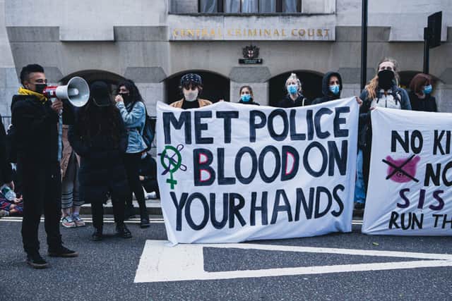 Sisters Uncut protesting outside the Old Bailey as Wayne Couzens is sentenced to a full-life tariff for Sarah Everard’s murder. Credit: Sisters Uncut