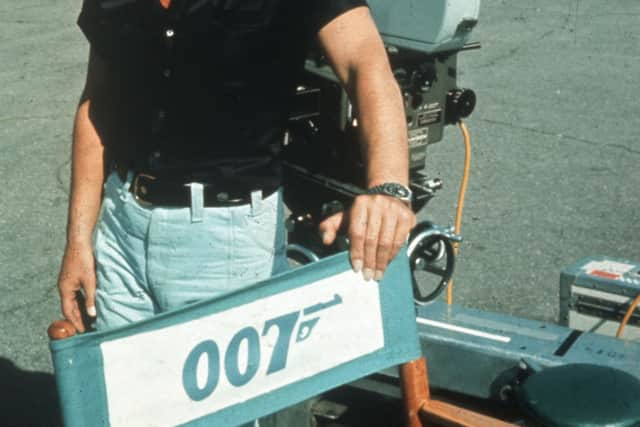  Roger Moore on location for the filming of the James Bond 007 movie 'Live and Let Die'.  (Photo by Hulton Archive/Getty Images)