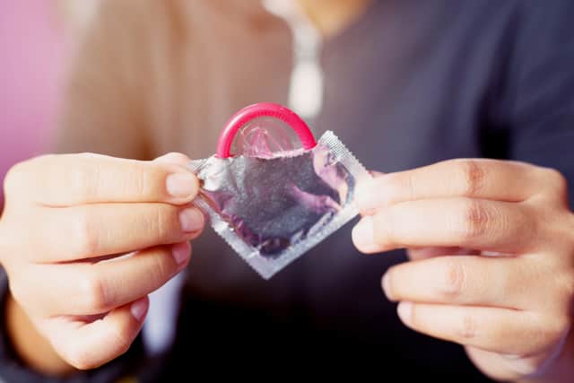 Using a condom significantly reduces the chances of contracting STIs (Photo: Shutterstock)