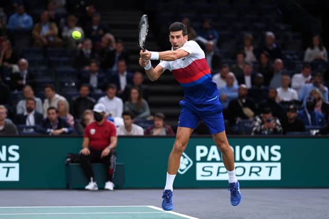 Djokovic is in last 16 of Paris Masters