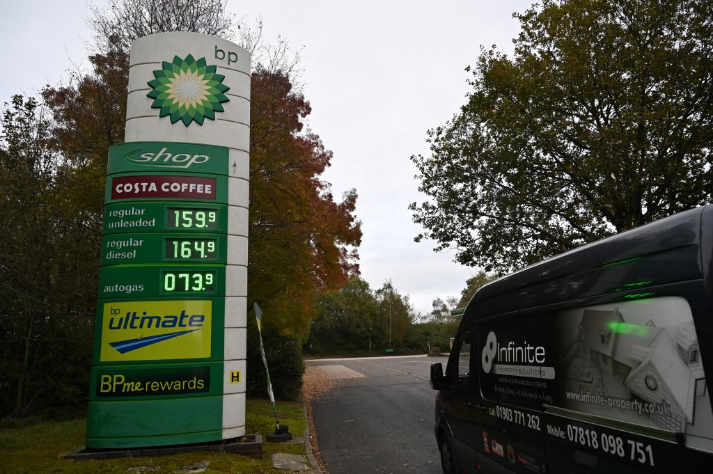 Rising fuel prices will force 4 in 10 to cut other household spending