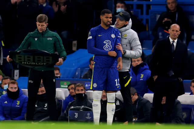 Ruben Loftus-Cheek of Chelsea takes instructions from Thomas Tuchel, Manager of Chelsea before coming on a substitute during the UEFA Champions League group H match between Chelsea FC and Juventus at Stamford Bridge