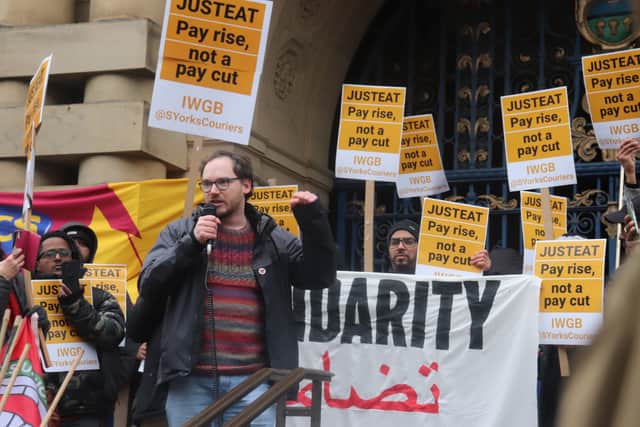 Stuart couriers gather in Sheffield to protest the new pay model (Photo: Ethan Shone)