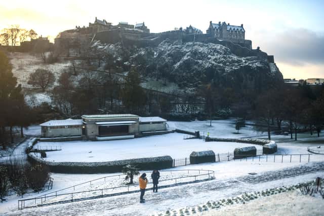 Scottish capital Edinburgh covered in snow at the end of November (Photo: Peter Summers/Getty Images)