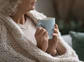 Keeping warm is also recommended to remedy colds and flu.