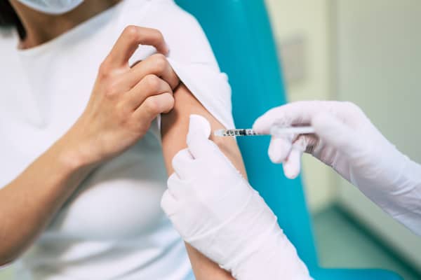 You can get a booster dose if you had a second dose of the Covid vaccine at least three months ago (Photo: Shutterstock)