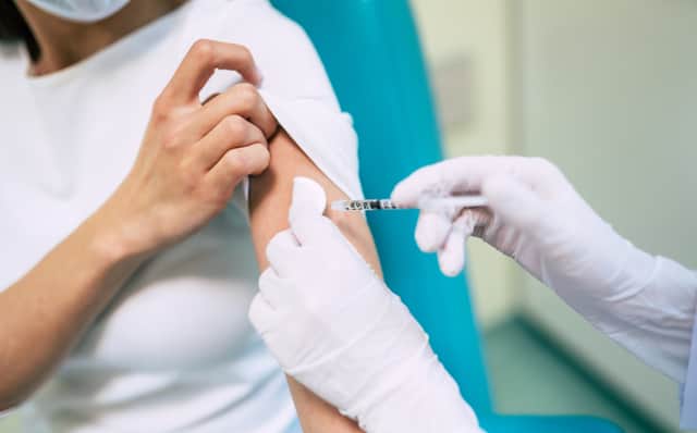 You can get a booster dose if you had a second dose of the Covid vaccine at least three months (Photo: Shutterstock)