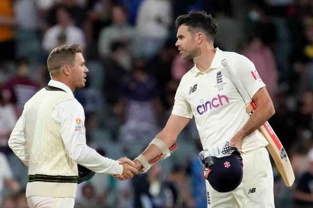<p>David Warner of Australia shakes hands with James Anderson of England. (Photo by Daniel Kalisz/Getty Images)</p>