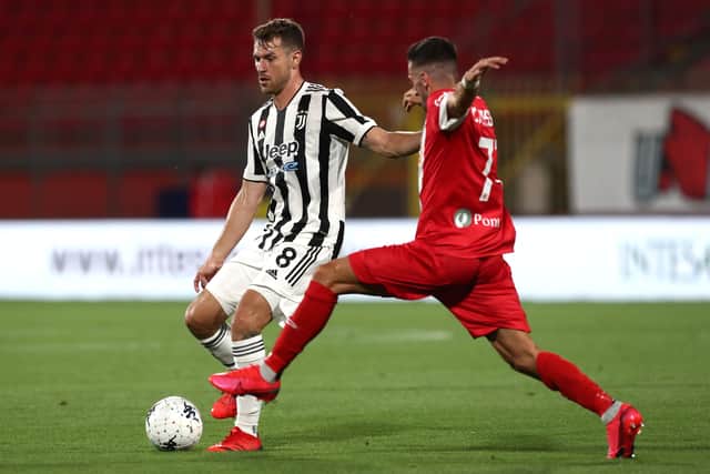  Aaron Ramsey of Juventus FC competes for the ball with Joseâ Machin of AC Monza during the AC Monza v Juventus FC - Trofeo Berlusconi at Stadio Brianteo on July 31, 2021 in Monza, Italy