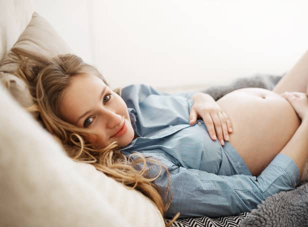 <p>How to dress your baby bump and the best brands for maternity clothing</p>
