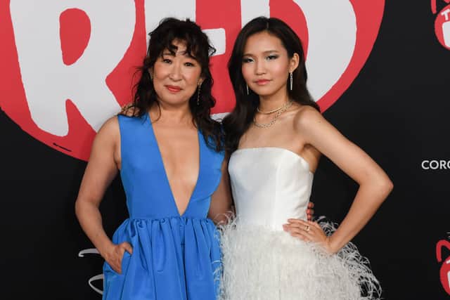  Sandra Oh and  Rosalie Chiang star in Turning Red. 