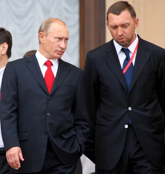 Oleg Deripaska pictured alongside Vladimir Putin in 2008. (Credit: Getty)