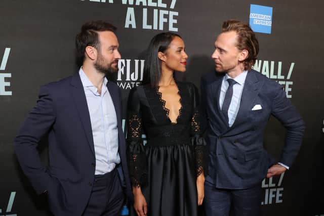  Zawe Ashton and Tom Hiddleston with Betrayal co-star Charlie Cox (Photo: Cindy Ord/Getty Images for FIJI Water)