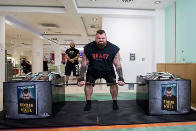 Hall retained all his weight ahead of bout with Bjornsson