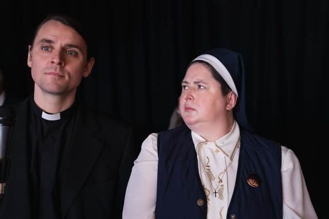 Siobhan McSweeney a Sister Michael and Peter Campion as Father Peter