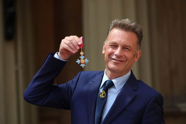 Chris Packham posing with his CBE following an investiture ceremony at Buckingham Palace on May 16, 2019 in London, England (Photo by Yui Mok - WPA Pool/Getty Images)