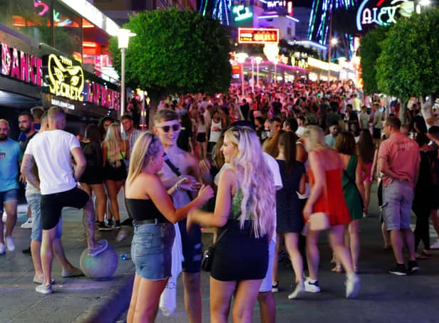 <p>Brits on all-inclusive holidays in Spain face a cap on alcohol consumption (Photo: Getty Images)</p>