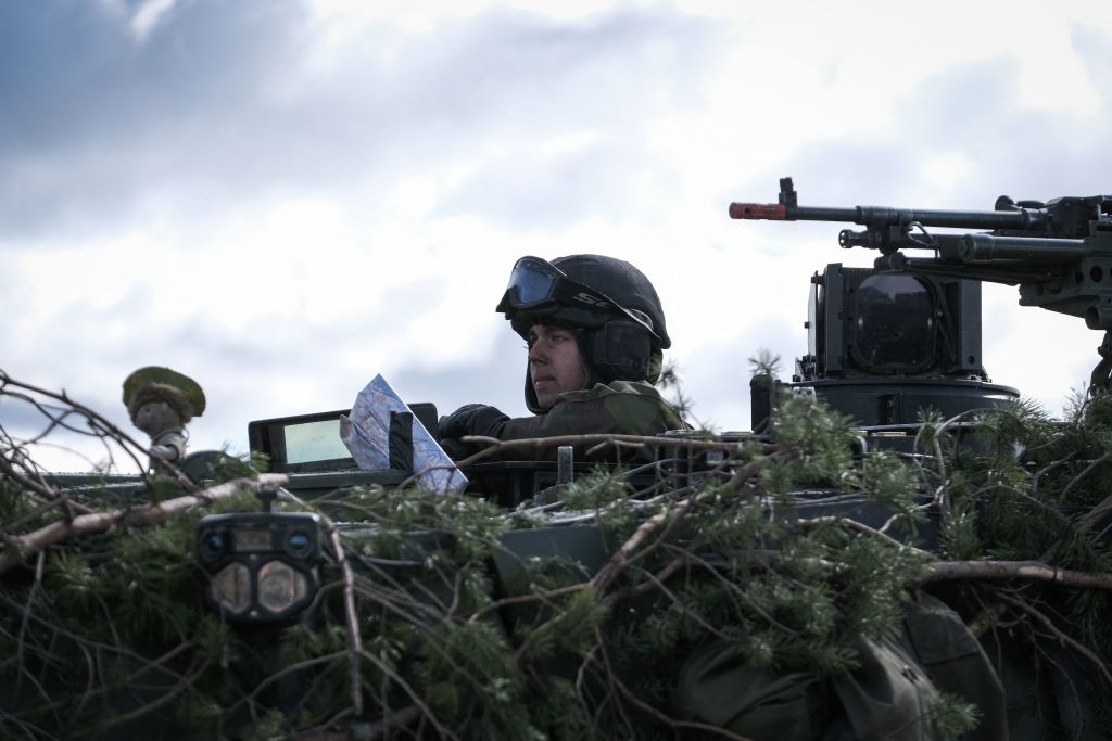 Ukraine latest: Finland’s leaders support joining Nato, Ukraine offers Russia prisoner exchange