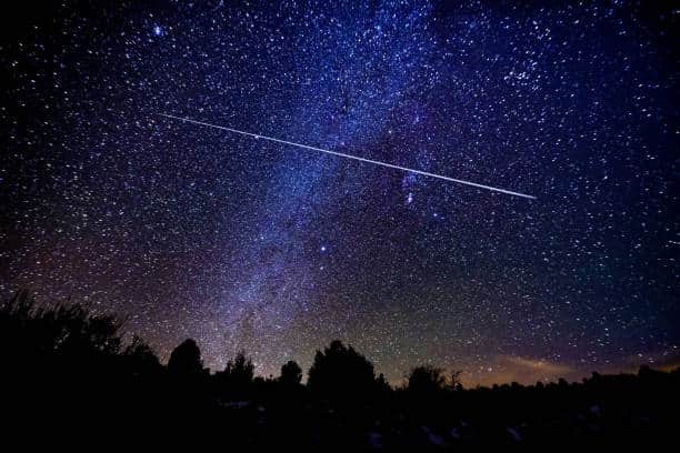Meteors can be seen as they fall through the Earth’s surface (Pic:Getty)