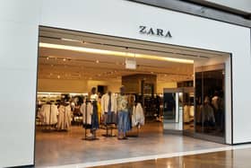 The Zara summer sale 2023 launched on the brand’s app and website on Wednesday 21 June and in their stores on Thursday 22 June. 