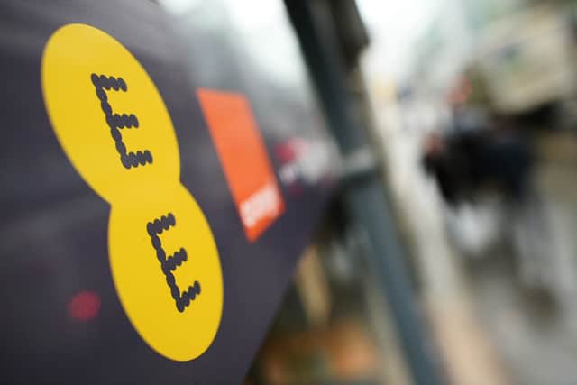 Mobile network EE have commented on widespread outages currently being experienced by customers. (Credit: Getty Images
