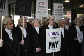 how much does a barrister earn? uk average salary for criminal and junior barristers - why are they on strike