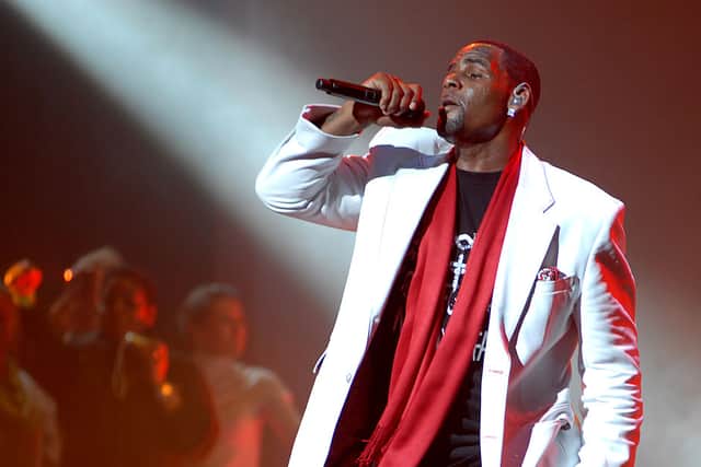 R. Kelly performs at Madison Square Garden on October 16, 2009 in New York City. (Photo by Michael N. Todaro/Getty Images)