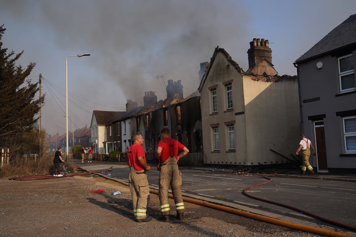 What happened in Wennington as huge blaze destroys homes
