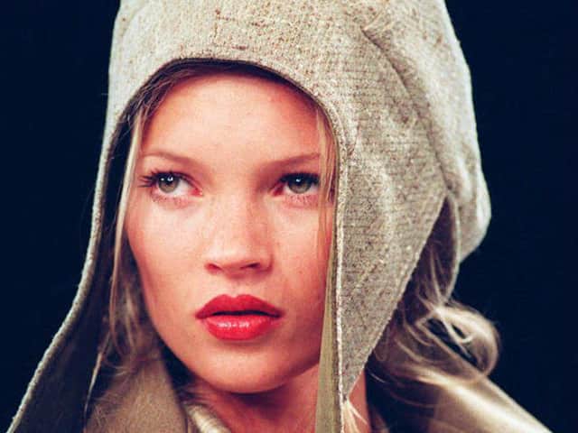 <p>Kate Moss modelling in 1994 (Pic: AFP via Getty Images)</p>