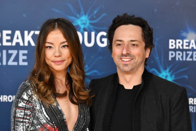 Nicole Shanahan and Sergey Brin attend the 2020 Breakthrough Prize Red Carpet at NASA Ames Research Center on November 03, 2019 in Mountain View, California. (Photo by Ian Tuttle/Getty Images  for Breakthrough Prize )