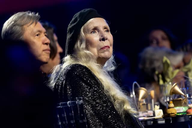 Joni Mitchell performed at Newport Folk Festival on Sunday 24 July, her first full-length live set for the first time in more than 20 years.