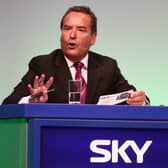 Jeff Stelling will continue to host Gillette Soccer Saturday (Getty Images)