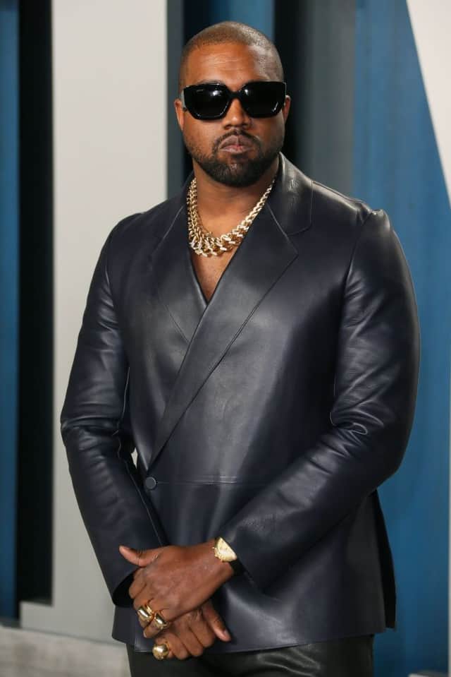 US rapper Kanye West attends the 2020 Vanity Fair Oscar Party following the 92nd Oscars at The Wallis Annenberg Center for the Performing Arts in Beverly Hills on February 9, 2020. (Photo by JEAN-BAPTISTE LACROIX/AFP via Getty Images)