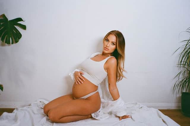 Lottie Tomlinson shared pictures of her growing bump on Instagram (@lottietomlinson - Instagram)