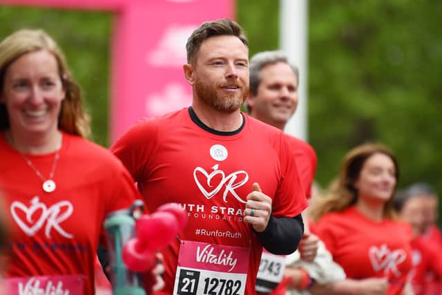 Former England cricket Ian Bell competes in Ruth Strauss Foundation mile during Vitality Westminster Mile in May 2022