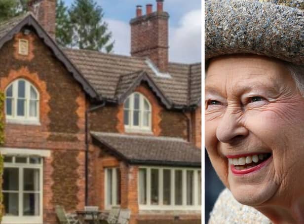 <p>The Queen has listed one of her properties on Air BnB. </p>