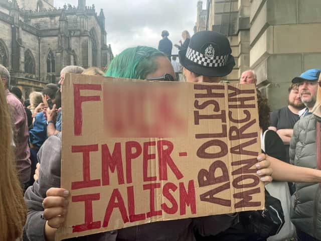 Anti-monarchy protester arrested in Edinburgh 
