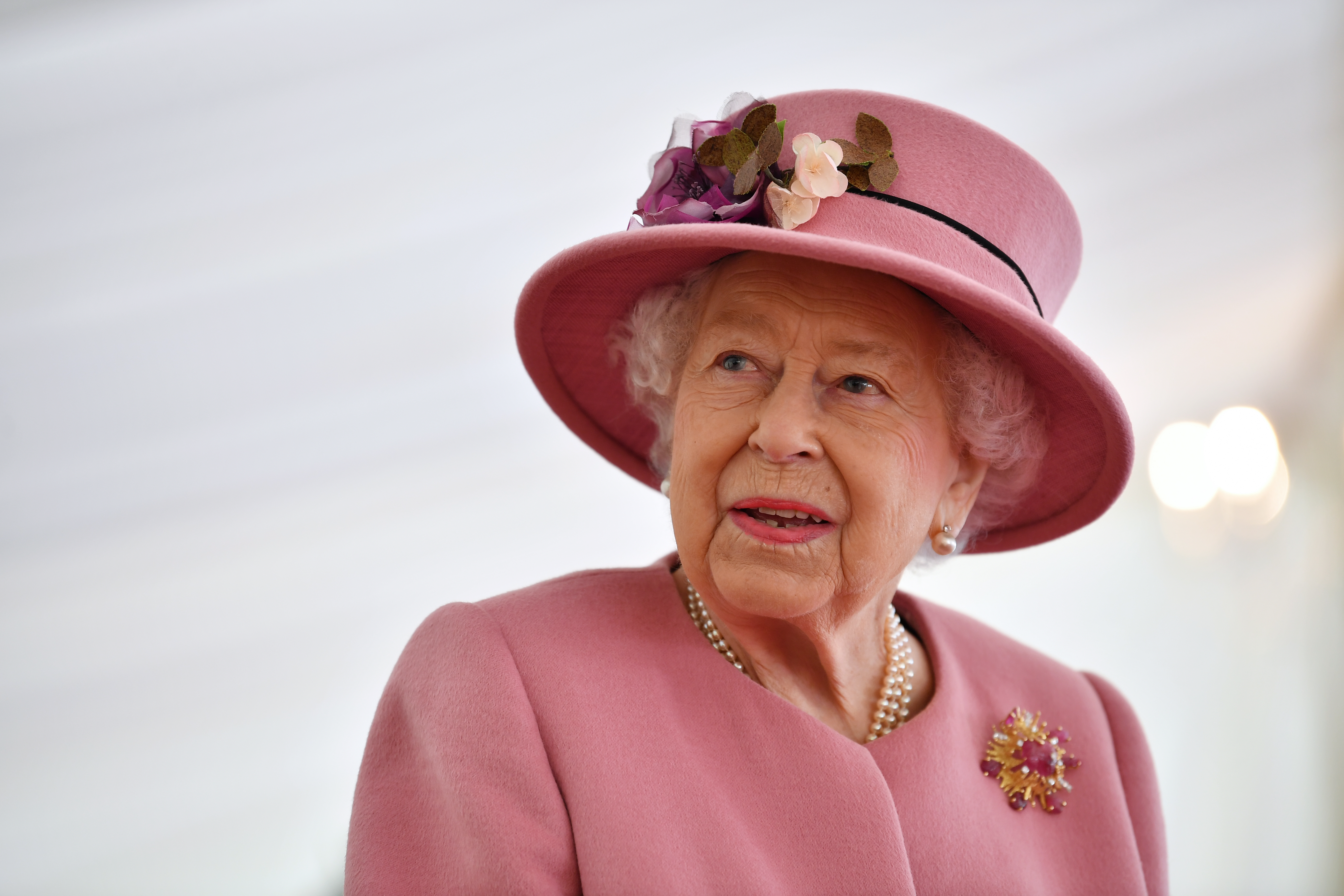 Are pubs open Monday for Queen’s funeral? What Greene King, Wetherspoons, Stonegate and other pubs have said
