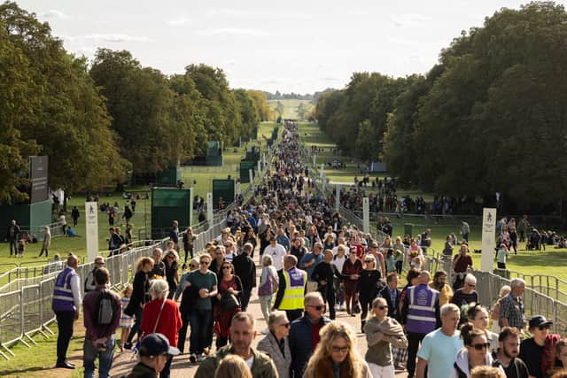 People arrive at the gates of Windsor Castle (Pic: Getty Images)