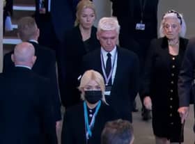 Holly Willoughby and Phillip Schofield enter Westminster Abbey