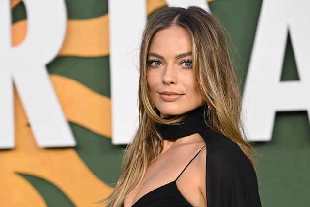 Margot Robbie poses upon arrival to attend the European premiere of the film "Amsterdam" in Leicester Square, central London, on September 21, 2022. (Photo by SEBASTIEN BOZON / AFP) (Photo by SEBASTIEN BOZON/AFP via Getty Images)