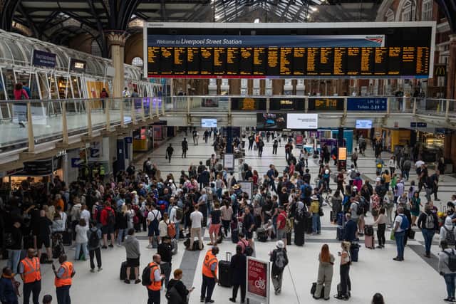 Rail strikes this weekend will give participants in the London Marathon 2022 a hurdle to overcome (Credit: Getty Images)