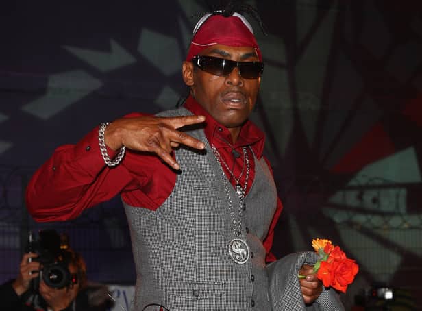 <p>Coolio is evicted from the Big Brother House during the final of Celebrity Big Brother 2009 at Elstree Studios on January 23, 2009 in London, England.  (Photo by Gareth Cattermole/Getty Images)</p>