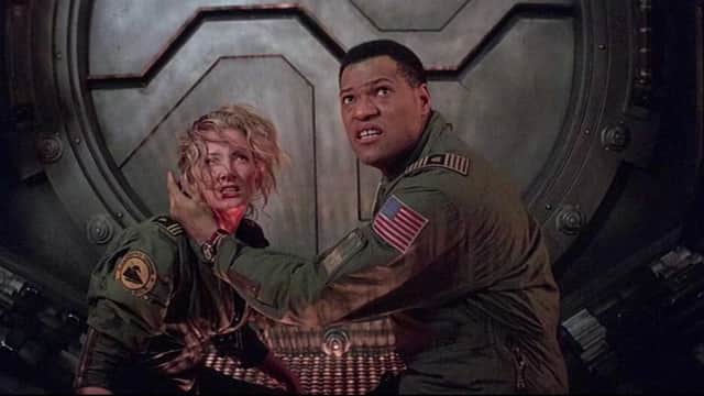 Joely Richardson and Laurence Fishburne in Event Horizon