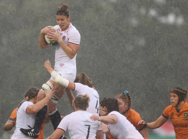 Sarah Hunter secures line-out during record breaking cap appearances